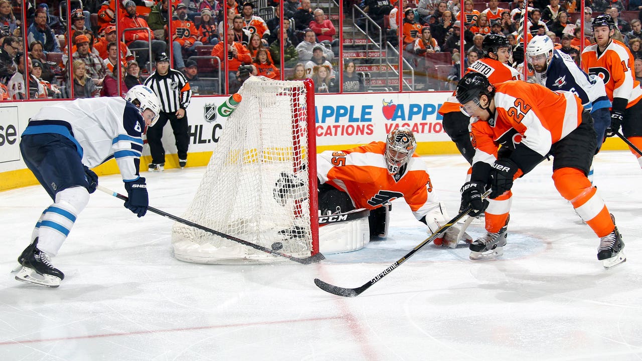 Mason stops 30 shots as Flyers get shutout win over Maple Leafs